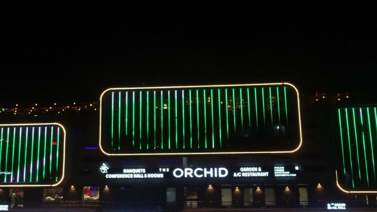 Hotel Avaante Ahmedabad Formerly Known As The Orchid Hotel Екстериор снимка