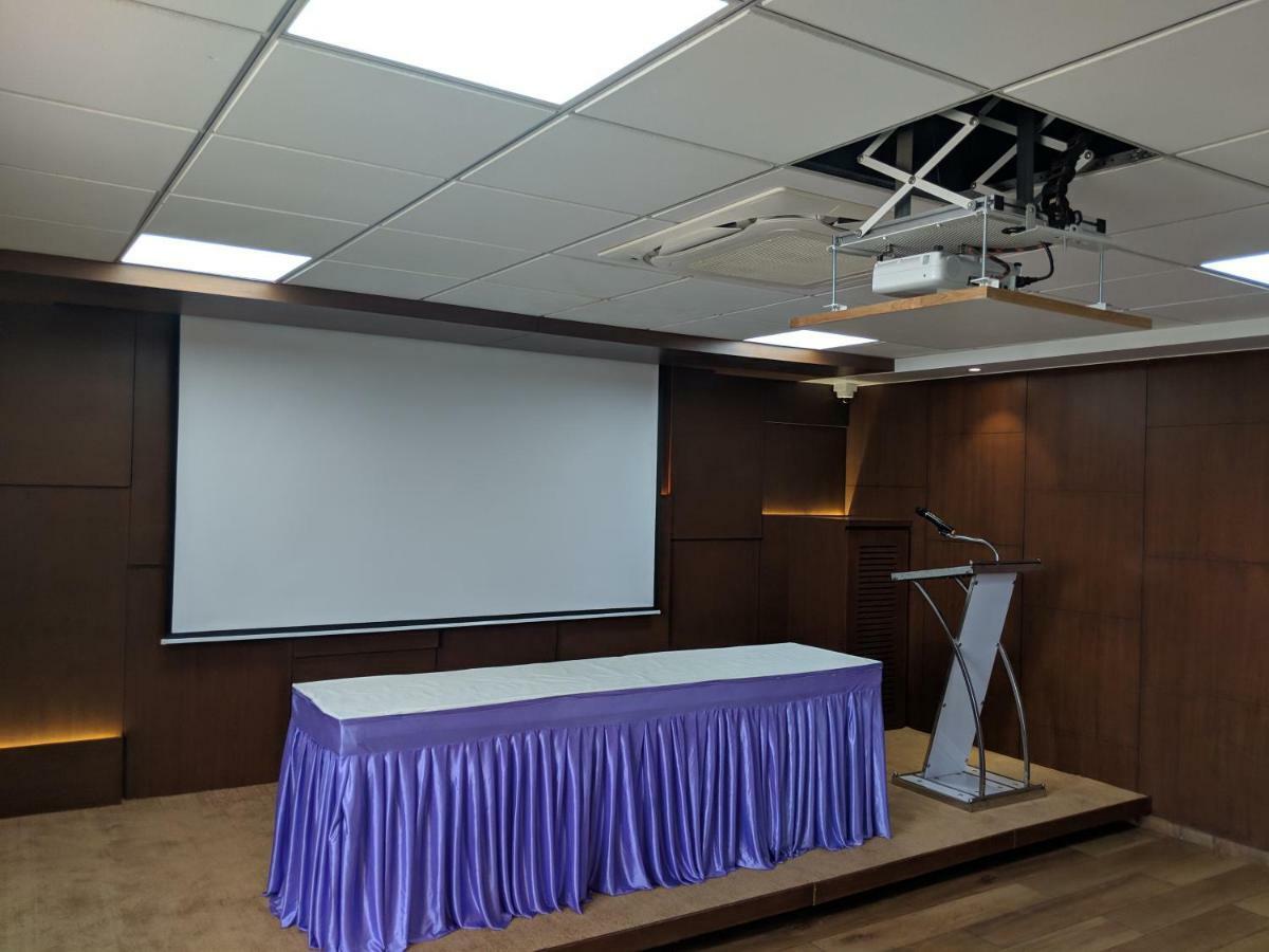 Hotel Avaante Ahmedabad Formerly Known As The Orchid Hotel Екстериор снимка